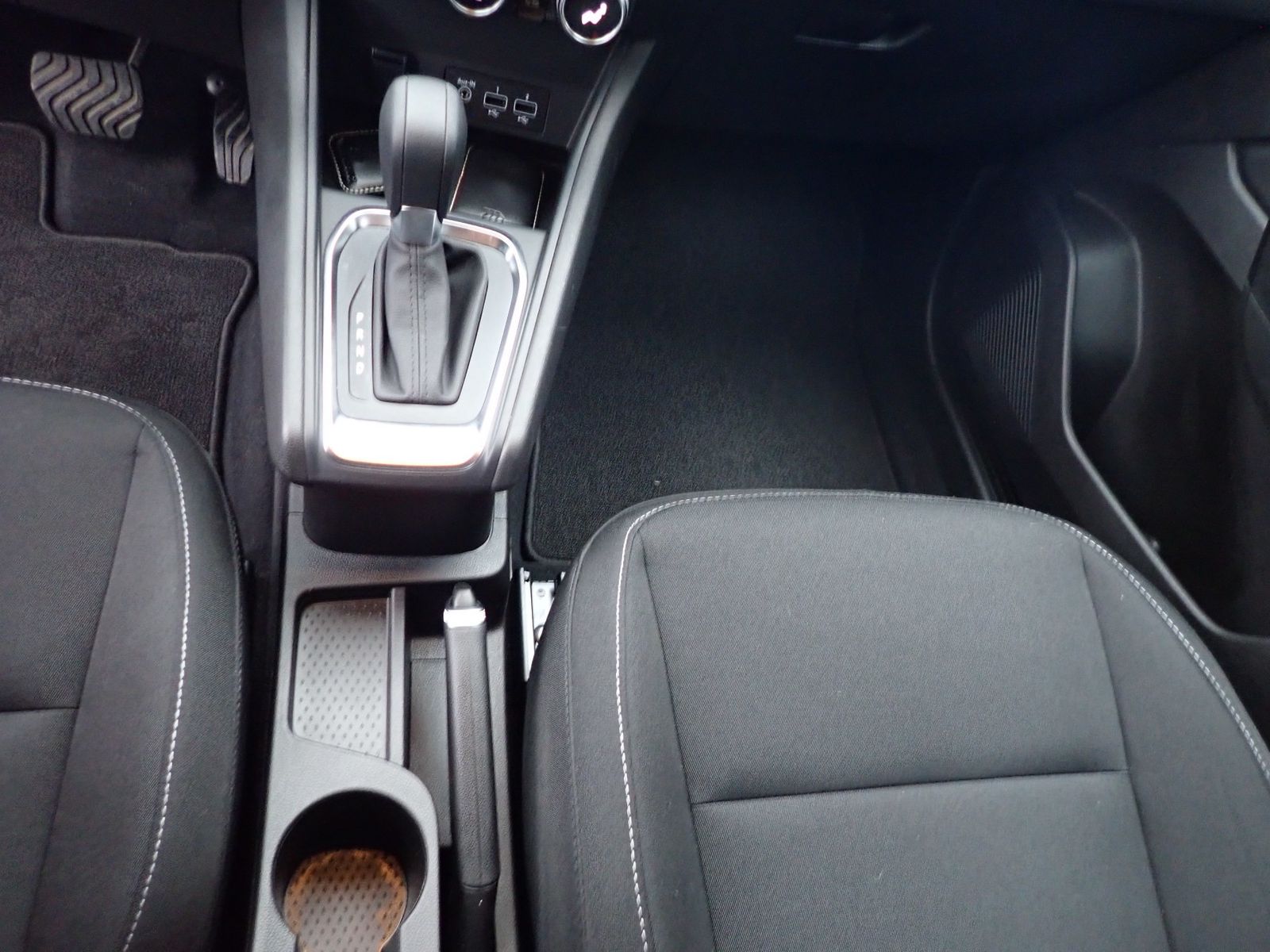 Fahrzeugabbildung Renault Captur Experience TCe 140 EDC