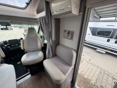 Etrusco T 7400 SB*TV+SAT*SOLAR*HUBBETT*