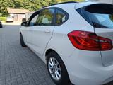 BMW 218 Active Tourer 218i - Mit wenig Kilometer !!! - : Allradantrieb, Van, mit