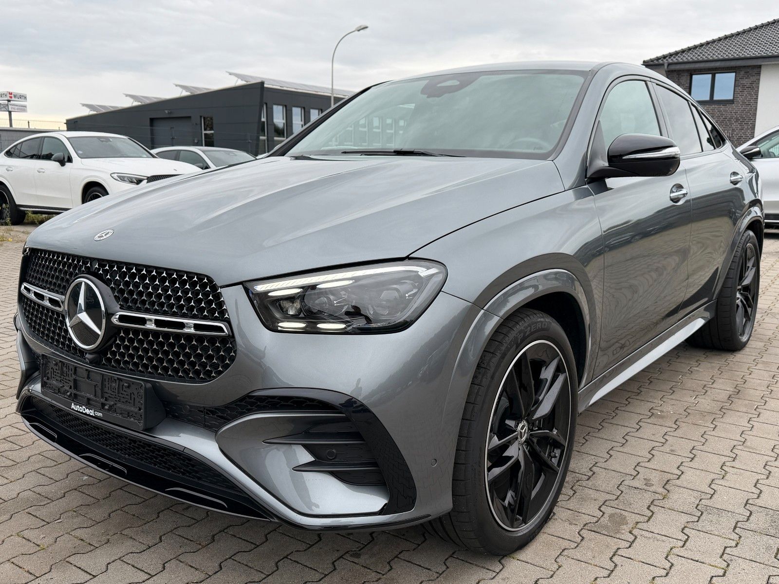 Mercedes-Benz GLE 400e COUPE AMG line Airmatic DISTRONIC foto 2