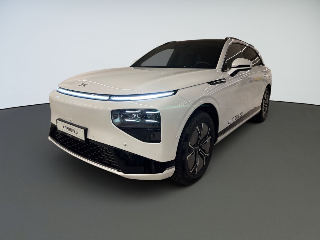 XPENG G9
