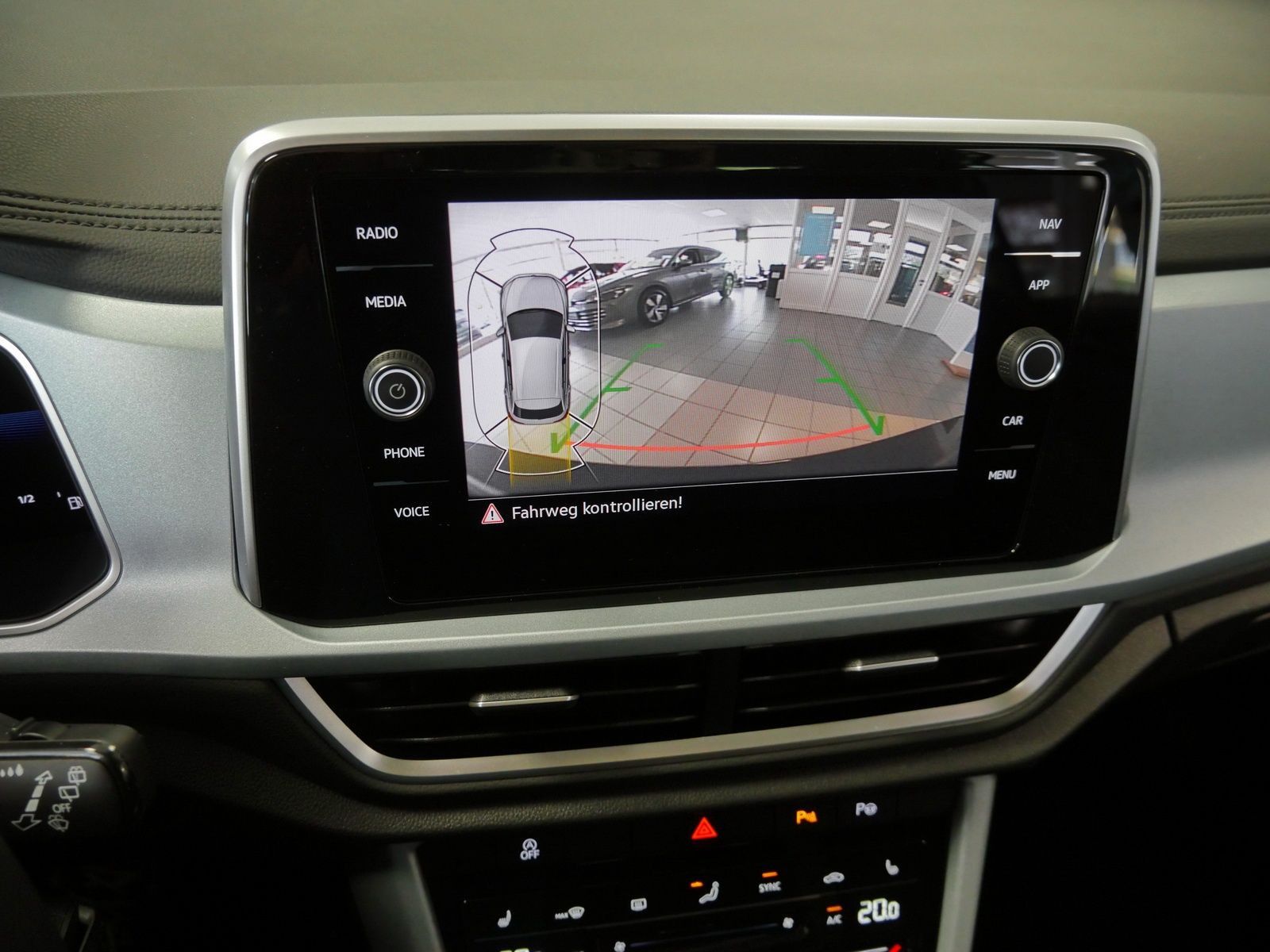 Volkswagen T-Roc - Bild 15