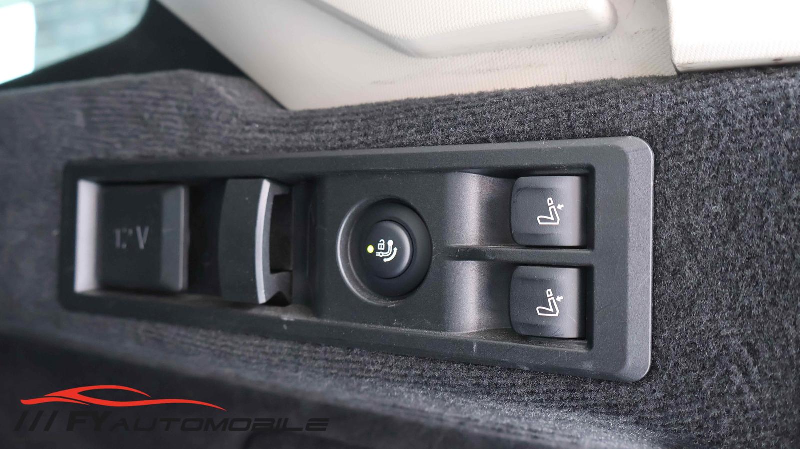 BMW 3 Series 320 d xDrive Laser LED C.Play, миниатюра 10