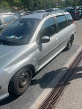 Peugeot 206 verkaufen - Peugeot 206 mit Anhängerkupplung