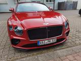 Bentley Continental GTC - rote Bentley Continental