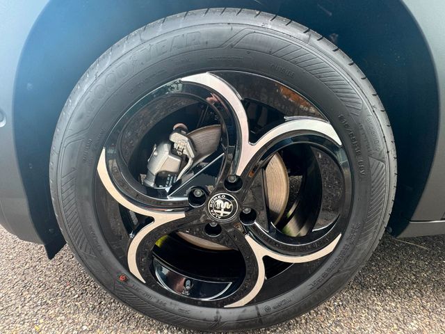 ALFA ROMEO Junior Ibrida 1.2 VGT 48V-Hybrid 107 kW Speciale