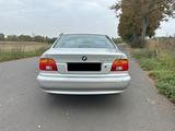 BMW E39 525i - Titan-Silber mit frischem TÜV - BMW 525: 525i E39