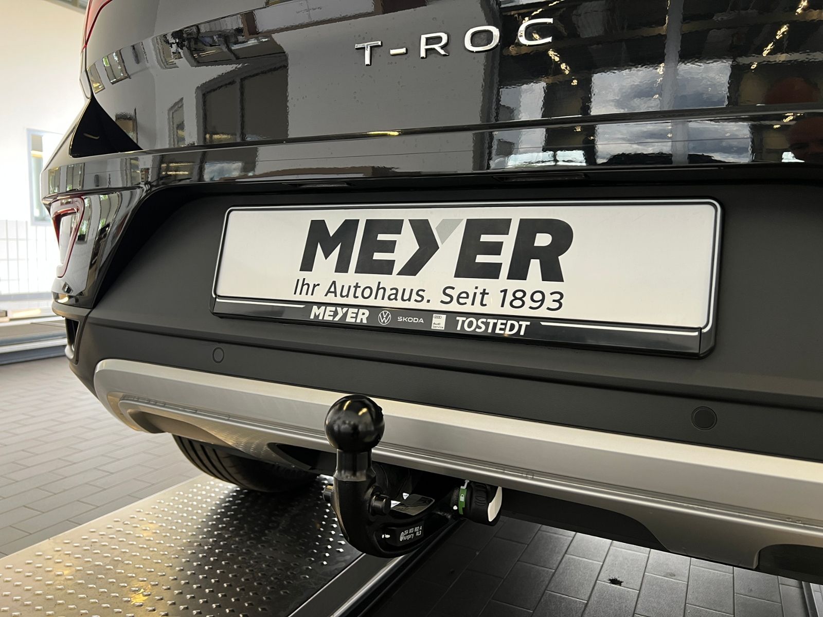 Fahrzeugabbildung Volkswagen T-Roc GOAL 2.0 TDI DSG *AHK, LED, "Plus"-Paket,