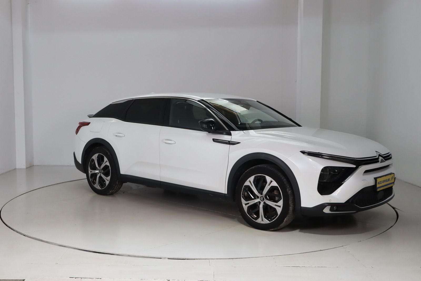 Fahrzeugabbildung Citroën C5 X Feel * LED * Navi * Keyless