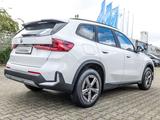 BMW X1 sDrive18i AHK+SHZ+Navi+Widescreen Display+DAB - BMW X1 aus 2023