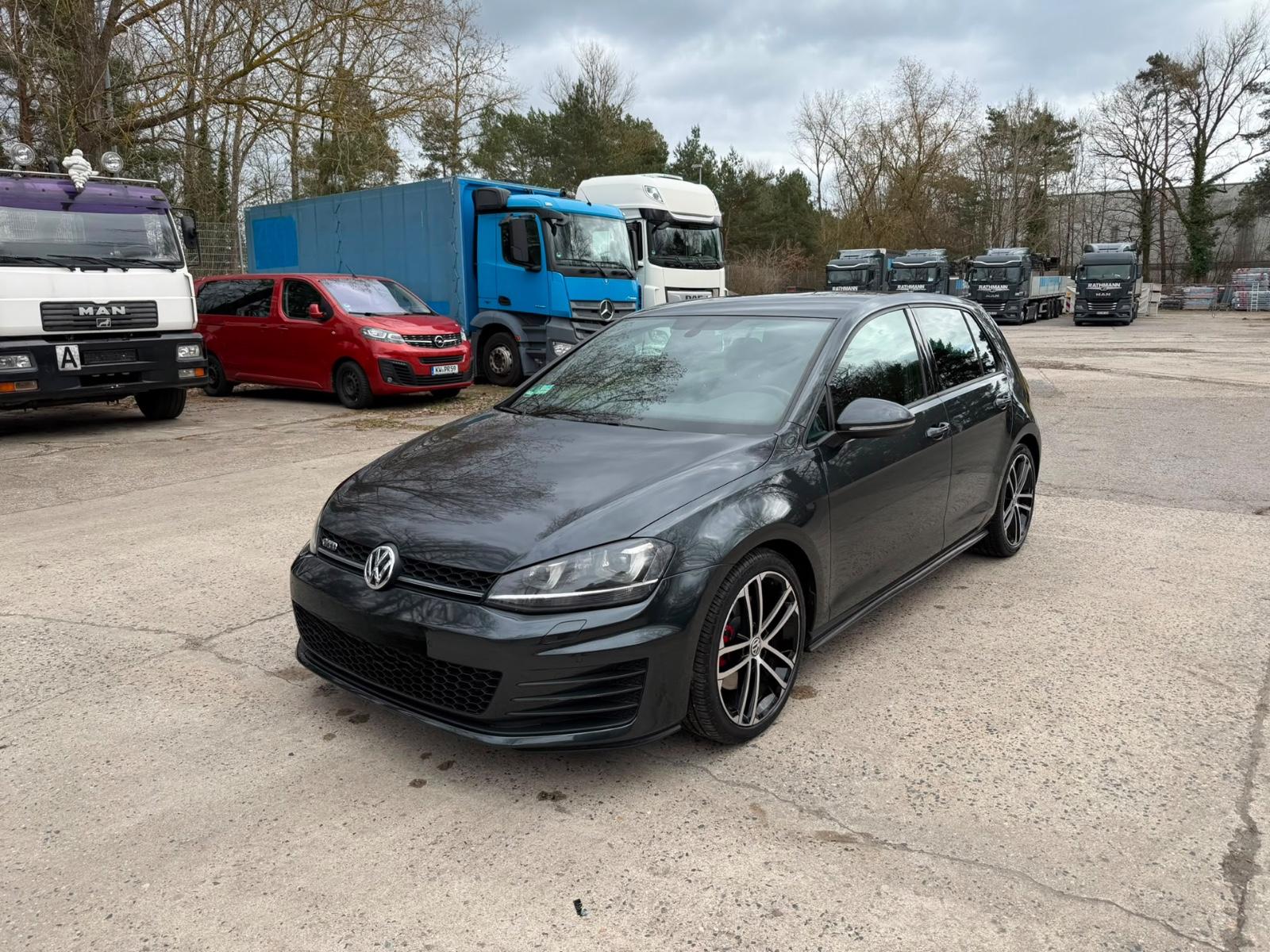 Volkswagen Golf VII Lim. GTD BMT
