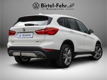 BMW X1 sDrive20i Sportline Steptronic AHK-abnehmbar