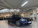 BMW 530i Sport Line AUT./LED/360°K/PANO./NAVI - BMW 530: 530i Sport