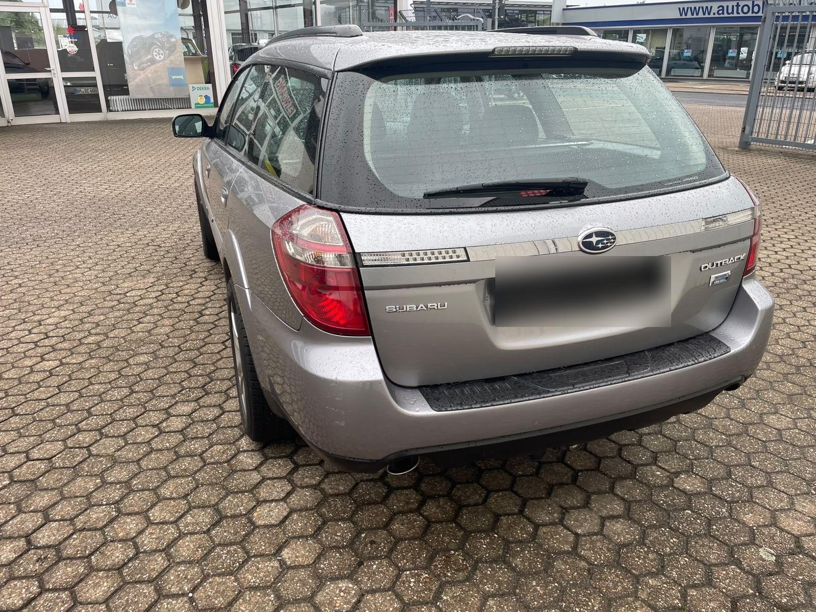 Subaru Outback 2008 — photo 8