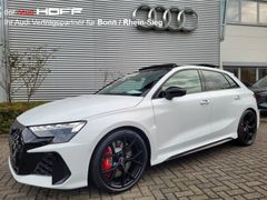 Audi RS3 Sportback Pano 280 km/h UPE 83.315 € NEU!!!