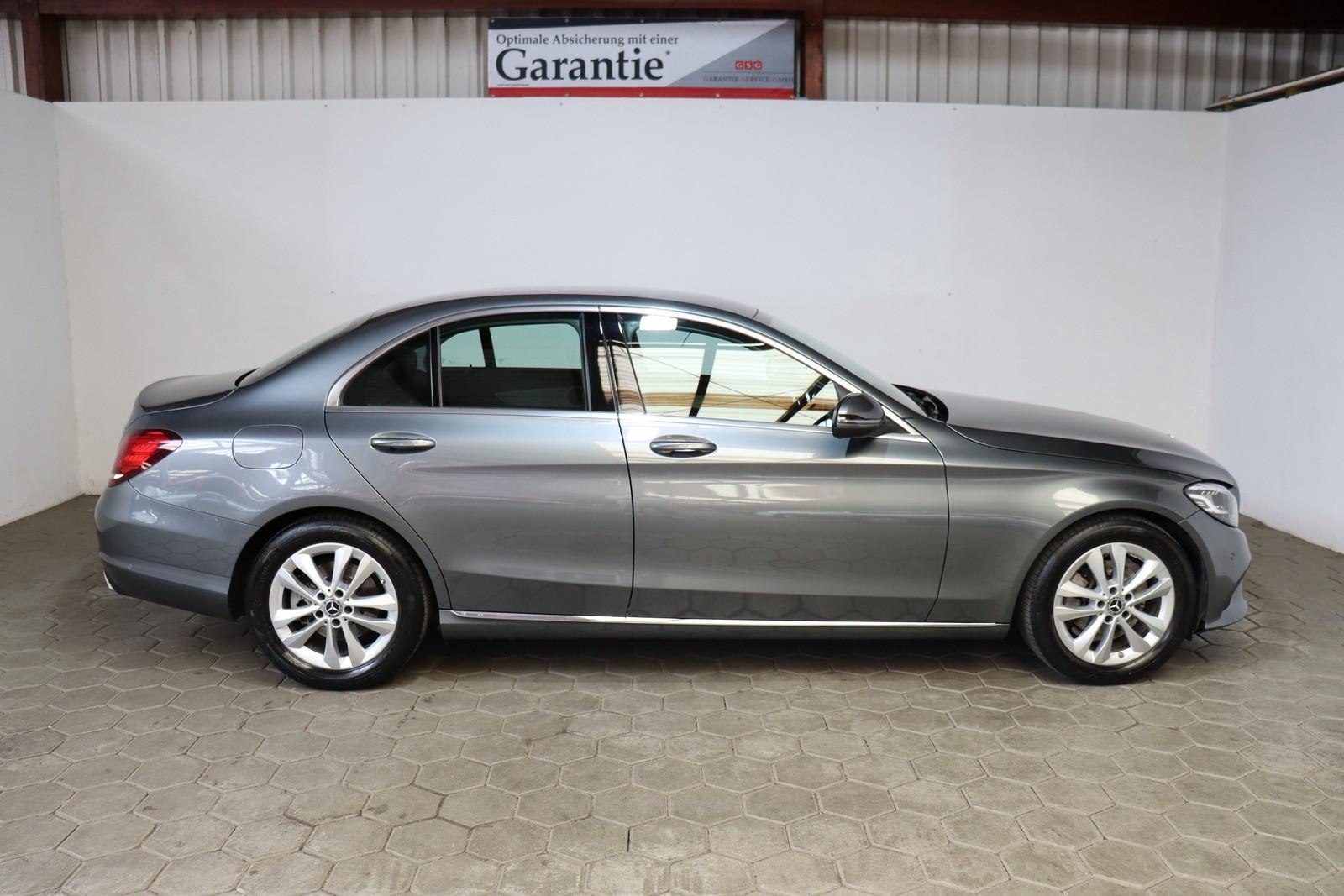 Mercedes-Benz C 180 CGI Avantgarde LED*NAVI*CAM*CARPLAY
