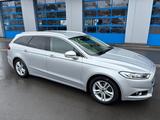 Ford Mondeo Turnier Titanium 2.0TDCi NAV KAMERA ACC - Ford Mondeo mit Diesel-Antrieb: Kombi, Klimaautomatik, Euro3, 2.0