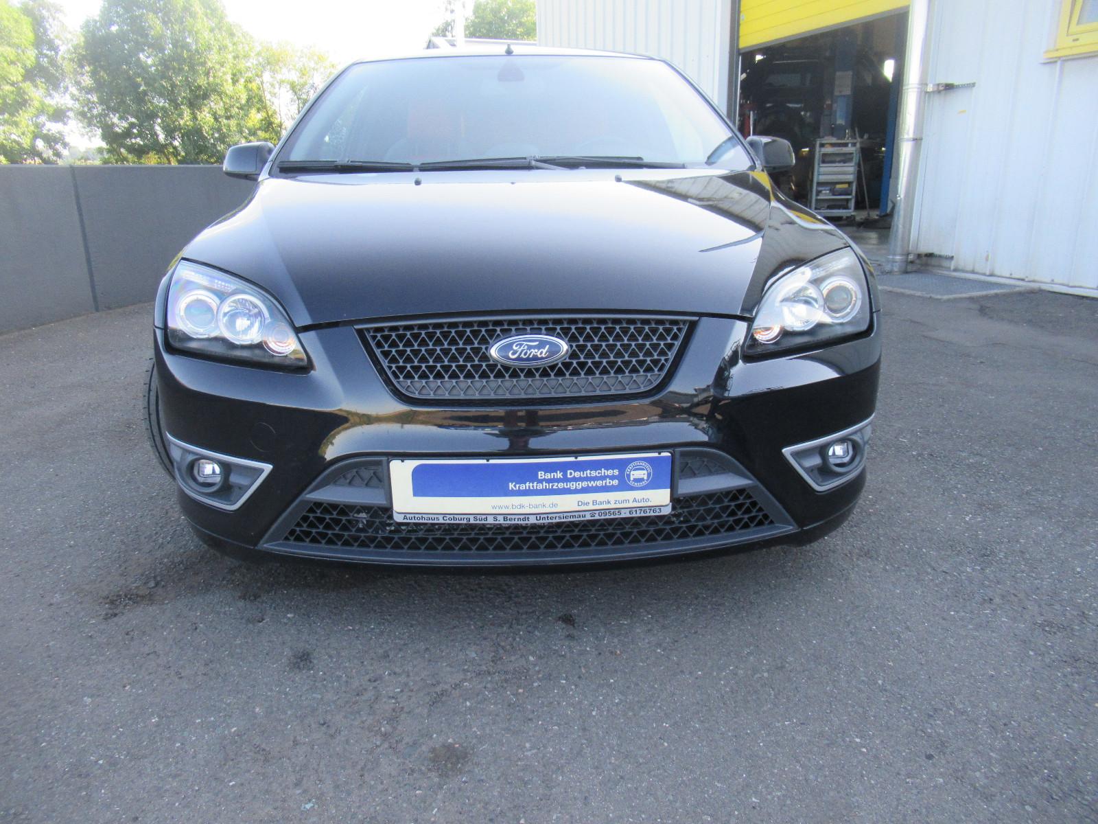 Ford Focus ST 2.5 Turbo 5 cyl. 226 ch BVM / 116 224 km / Recaro / Jantes 19" / Échappement Friedrich Motorsport