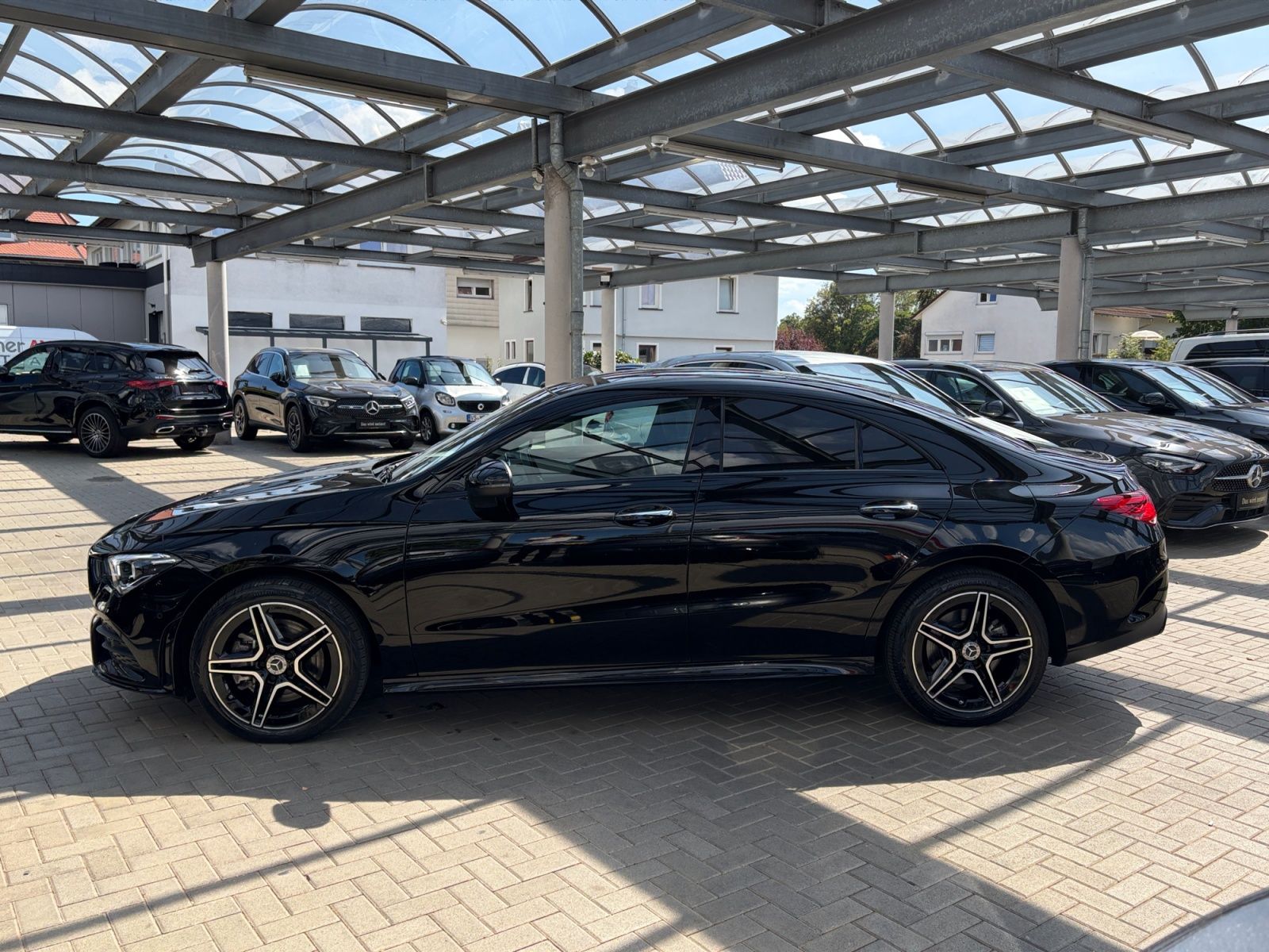 Mercedes-Benz CLA 250 e Coupé AMG NIGHT PANO KAMERA KEYLESS-GO foto 2