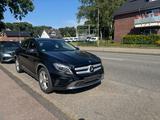 Mercedes-Benz GLA 200 / d - Mercedes-Benz GLA 200: Limousine