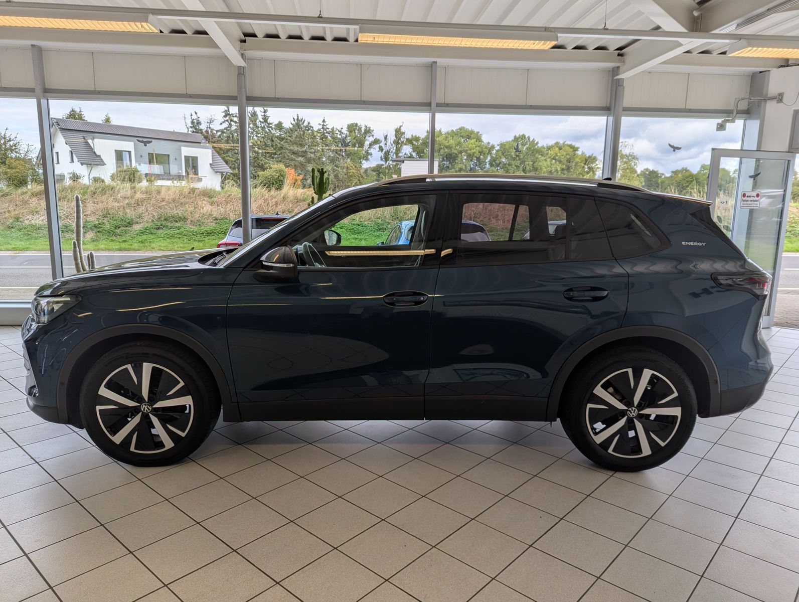Volkswagen Tiguan 1.5 eTSI ENERGY HD-Matrix 360 AHK 19 foto 4