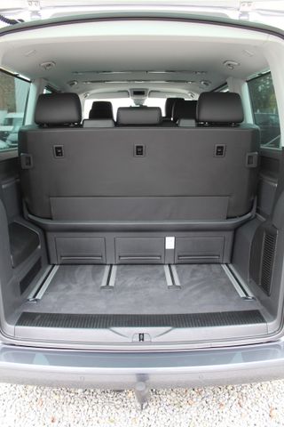 Volkswagen T6.1 Multivan Comfortline DSG 4Motion AHK Extras