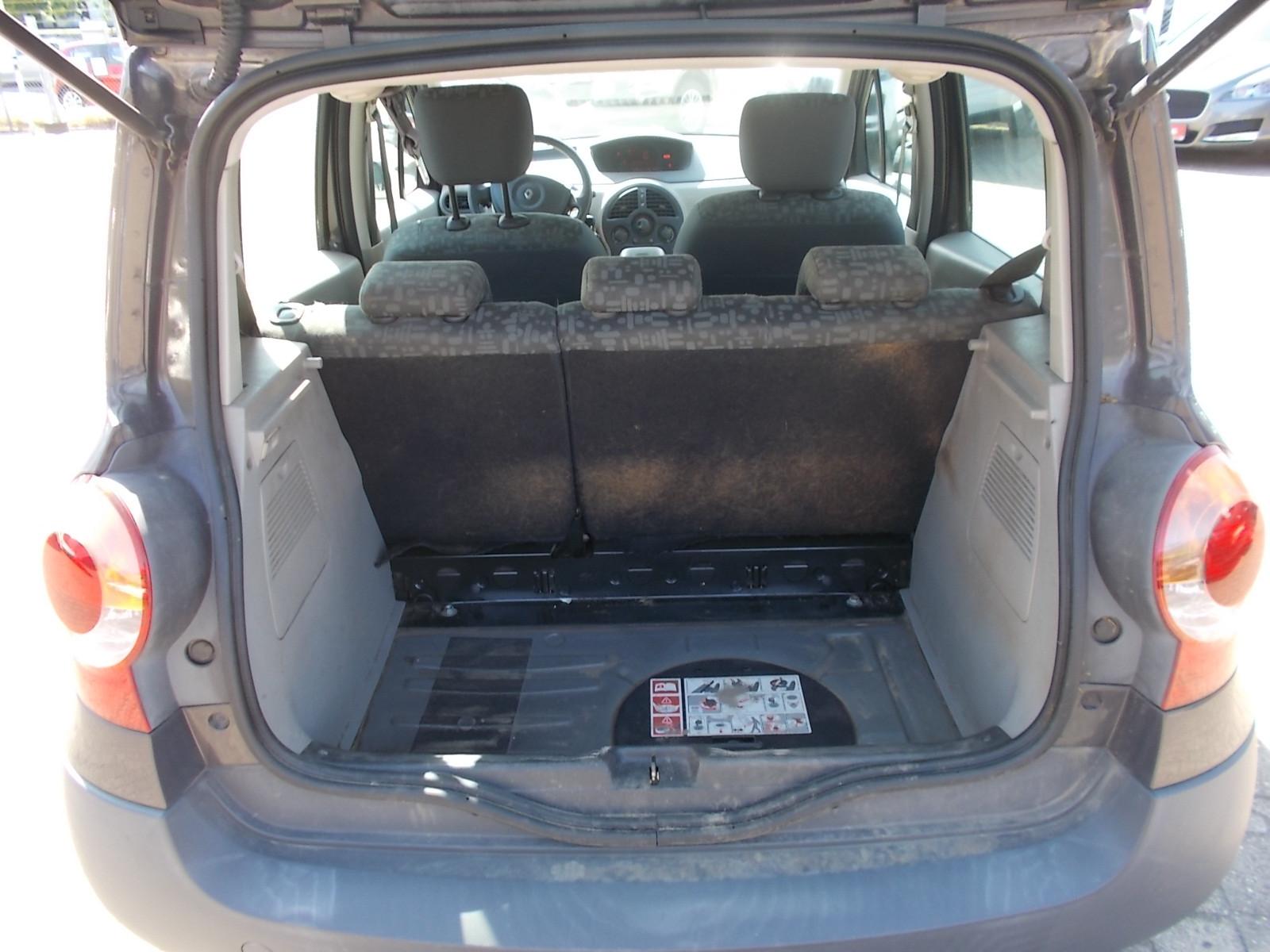 Renault Modus 2006 — photo 13