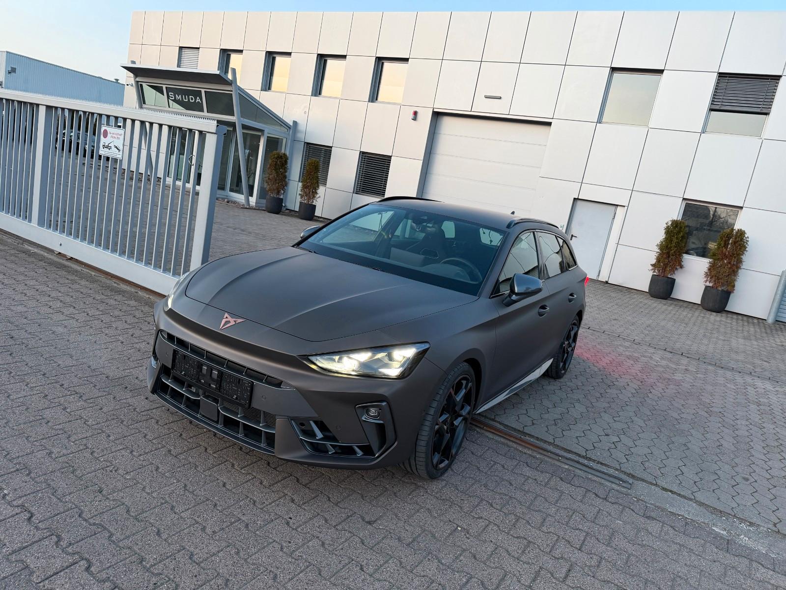 Cupra Leon 2.0 TSI 4Drive VZ AHK*SOUND*ACC*LANE*SIDE*
