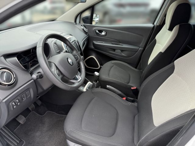 Fahrzeugabbildung Renault Captur Zen 0.9 TCe 90 +KLIMA+NAVI+RADIO+BT+SHZ+T