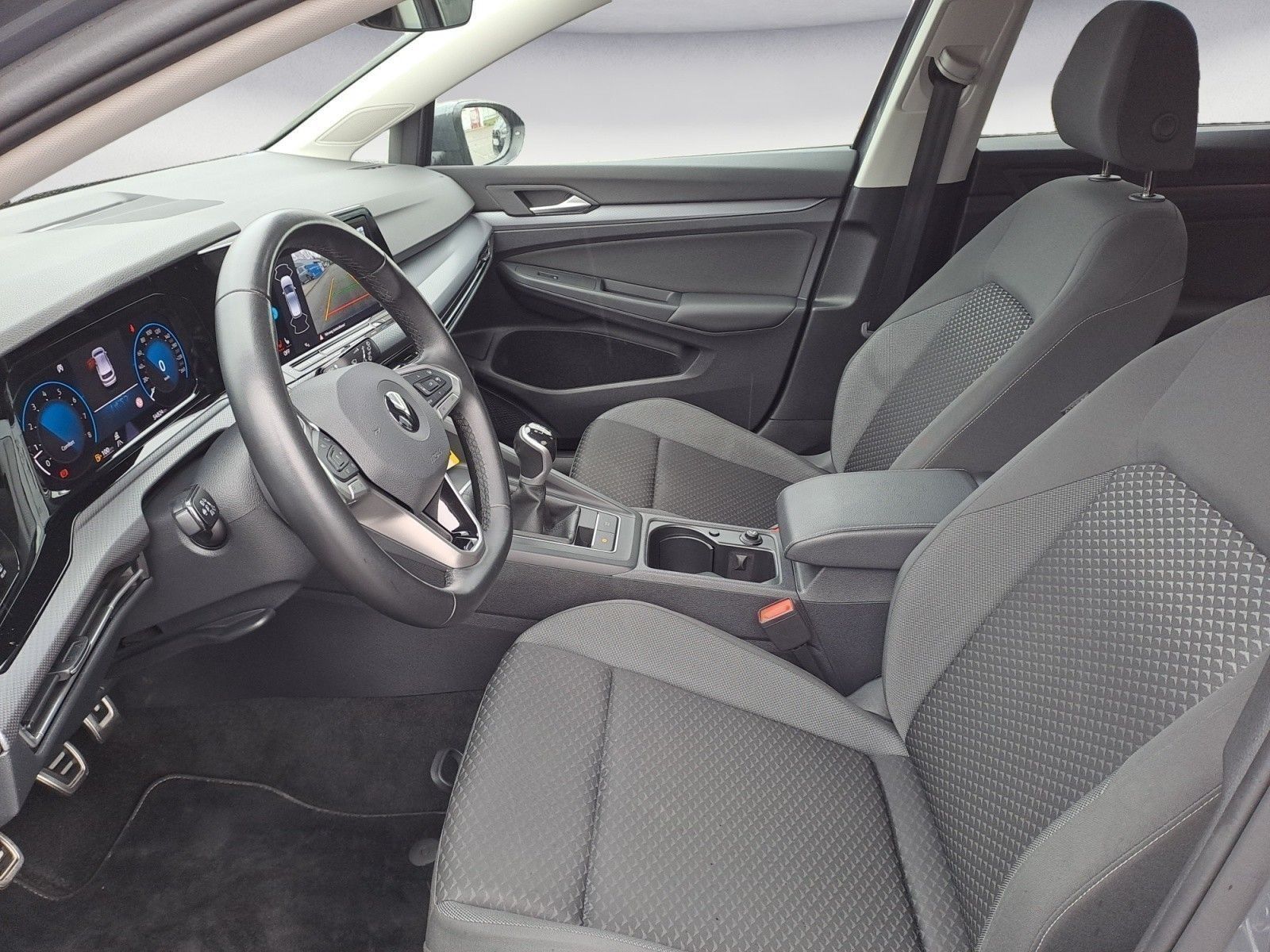 Volkswagen Golf - Bild 8