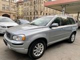 Volvo XC90 D5 AWD Geartr. Summum LEDER NAVI XENON - Volvo XC90 Summum mit Diesel-Antrieb