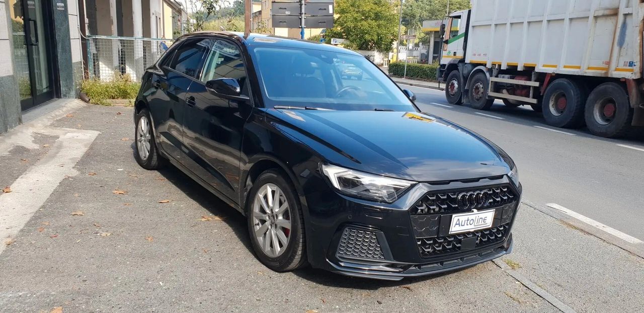 AUDI Audi A1 1.0 TFSI ultra S tronic Sport 26.000 KM