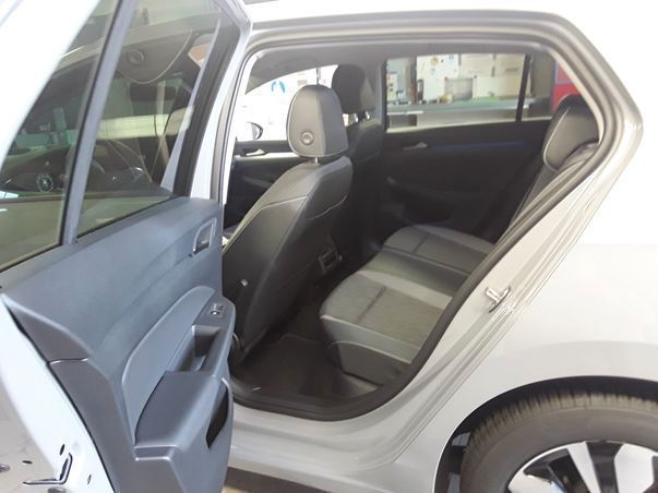 Volkswagen Golf - Bild 9