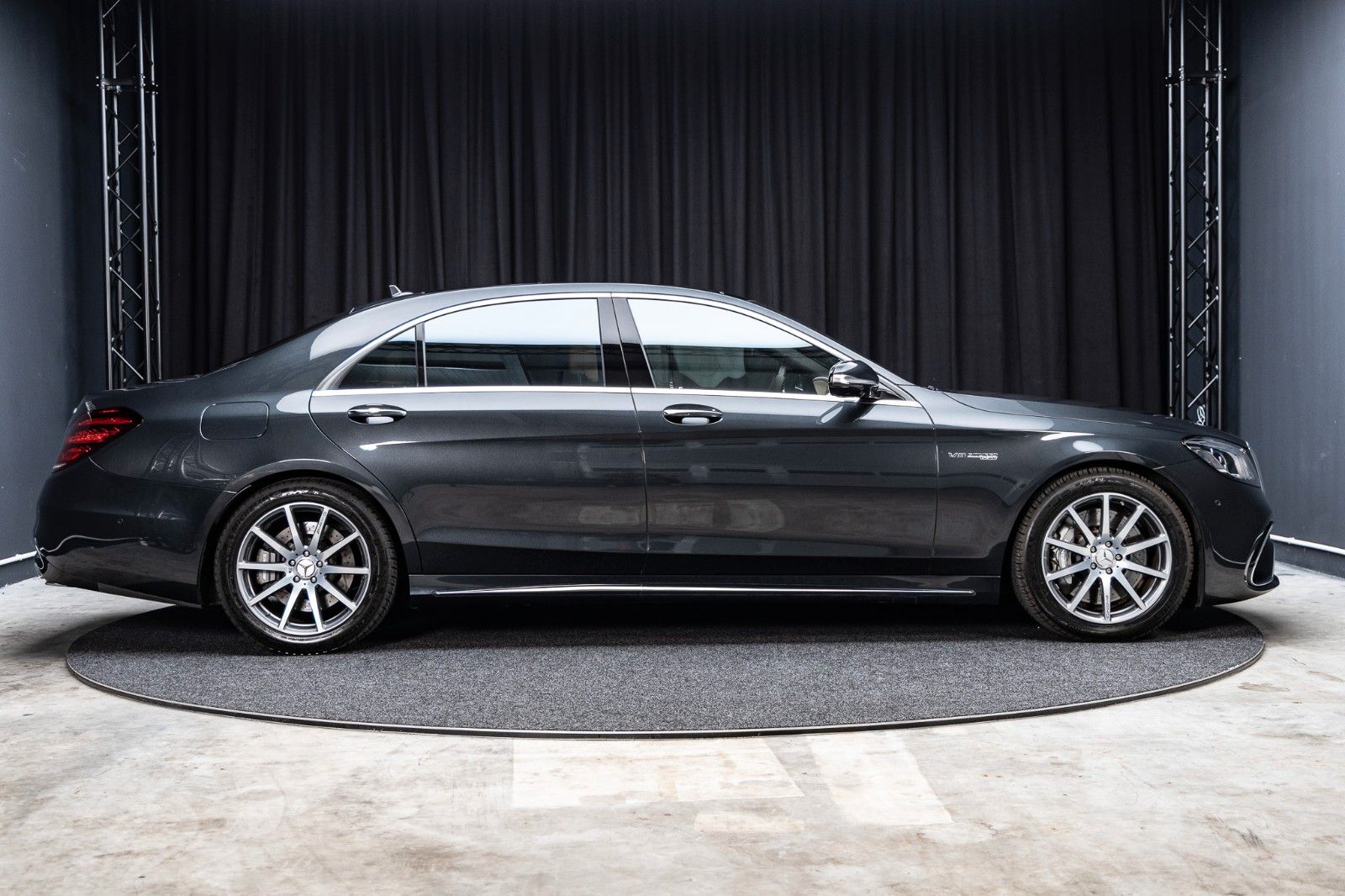MERCEDES-BENZ S 63 AMG 4MATIC+ Lang + Burmester + Pano – Bild 7