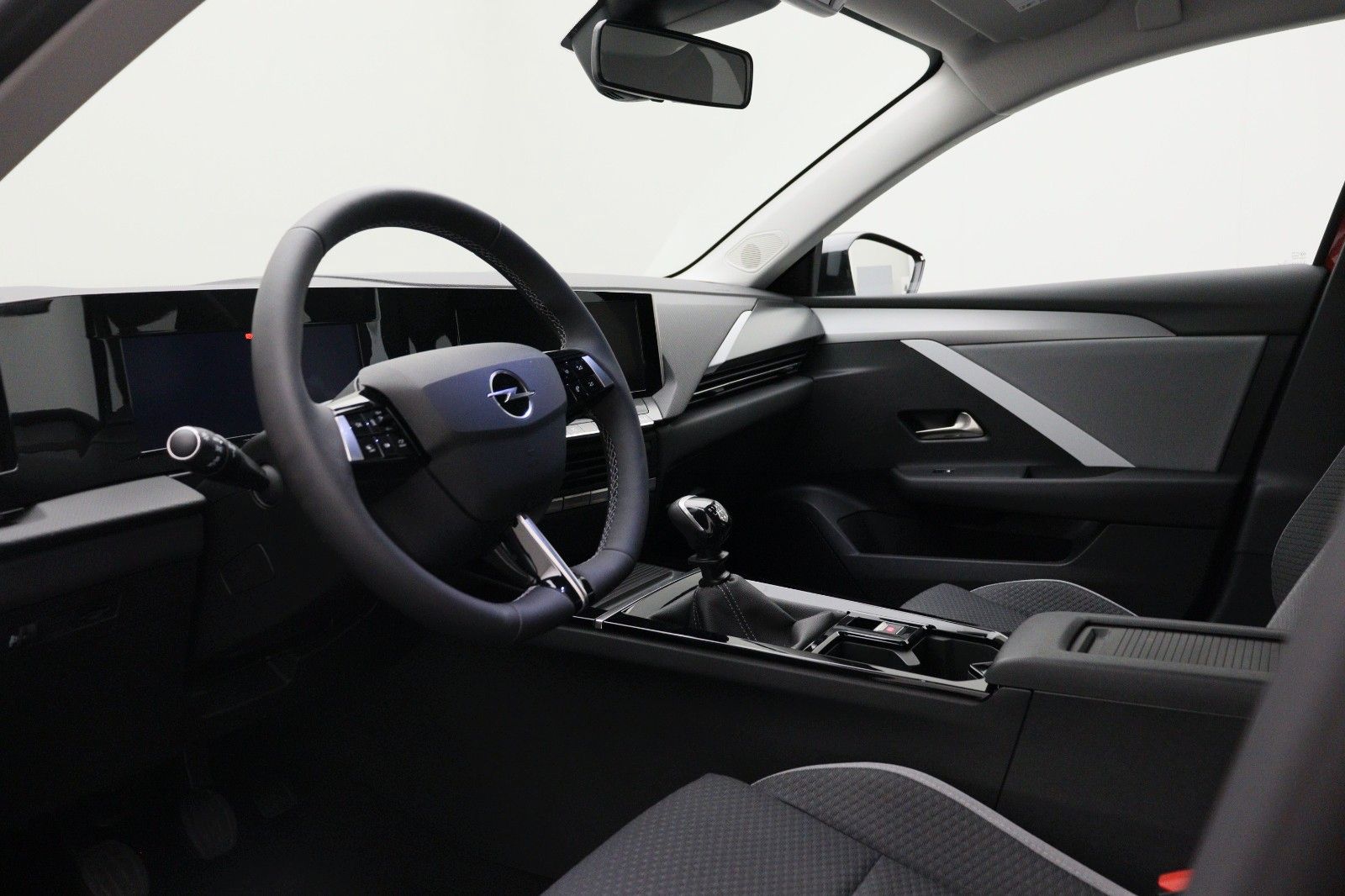 Fahrzeugabbildung Opel Astra L Sports Tourer 1.2 Enjoy