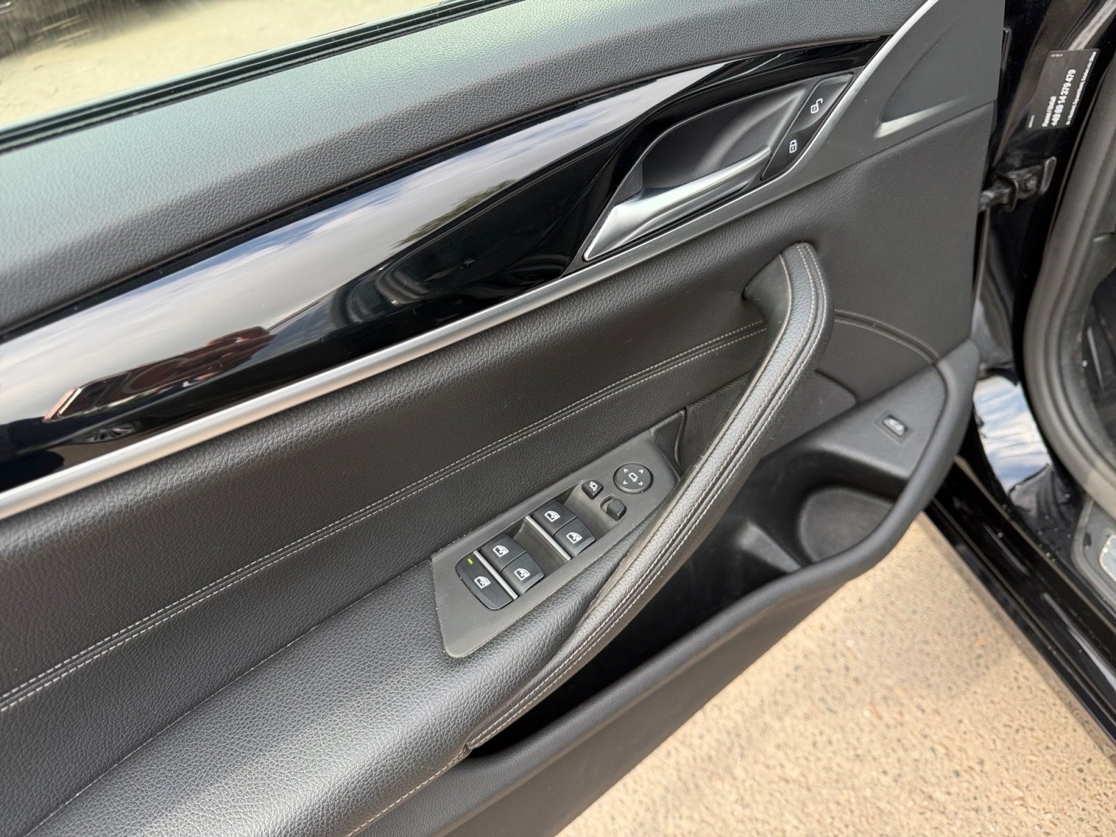BMW 530 5 Limousine 530 i Sport Line foto 11