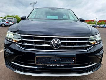 Volkswagen Tiguan - 4
