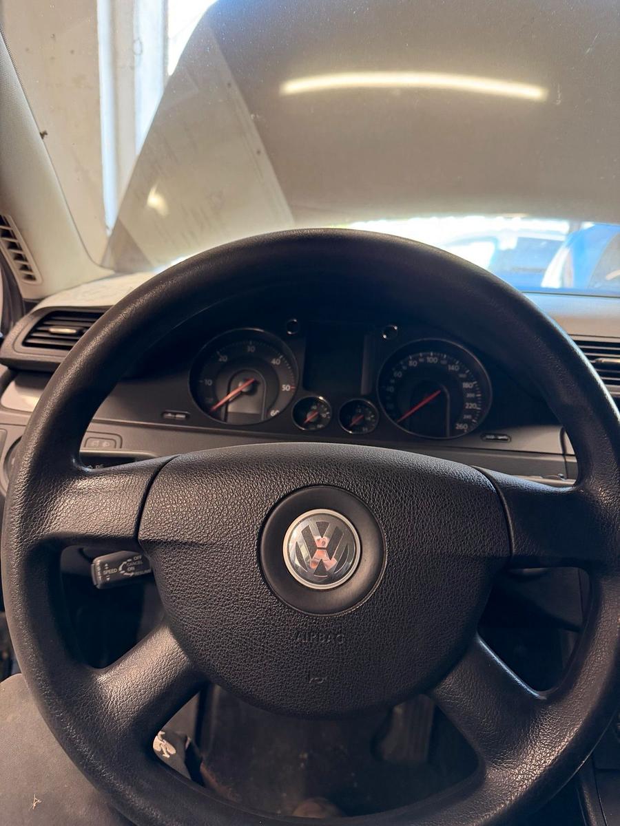 Volkswagen Passat 2007 — photo 9