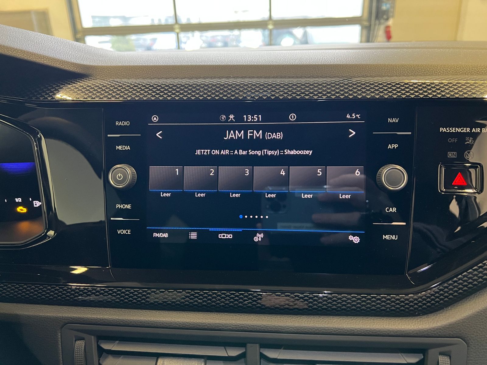 Fahrzeugabbildung Volkswagen Taigo Life 1.0 TSI DSG *IQ.LIGHT, Digital Cockpi