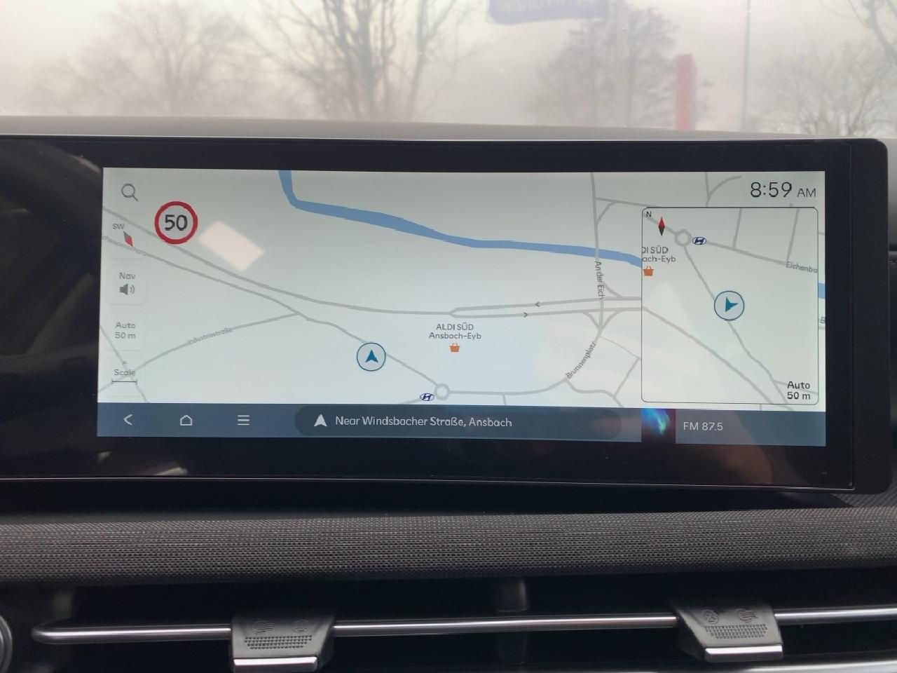 Fahrzeugabbildung Hyundai TUCSON Trend Hybrid 2WD*