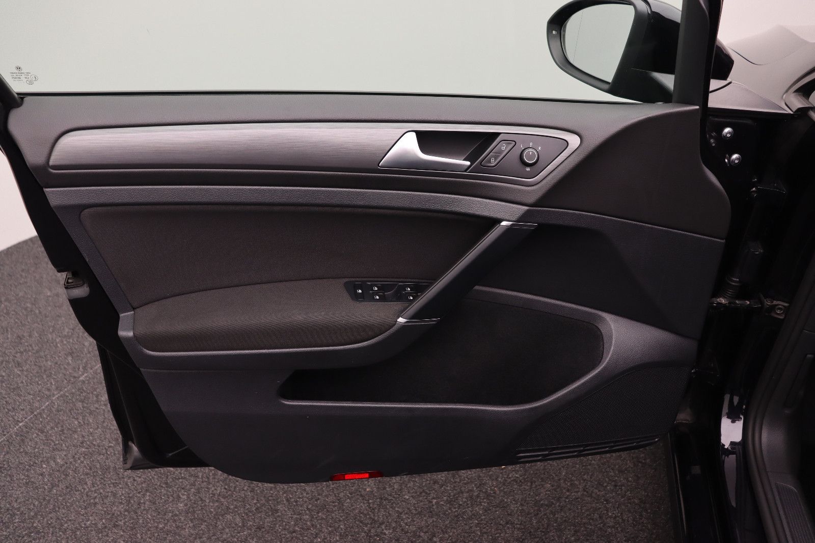 Fahrzeugabbildung Volkswagen Golf VII Lim. 1.4 Comfortline Standheizung AHK