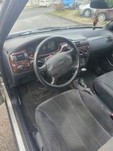 Ford ford Escort 1.6 . neu TÜV - Ford Escort: Automatik