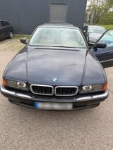 BMW 750iL e38 V12 - BMW 750: E38