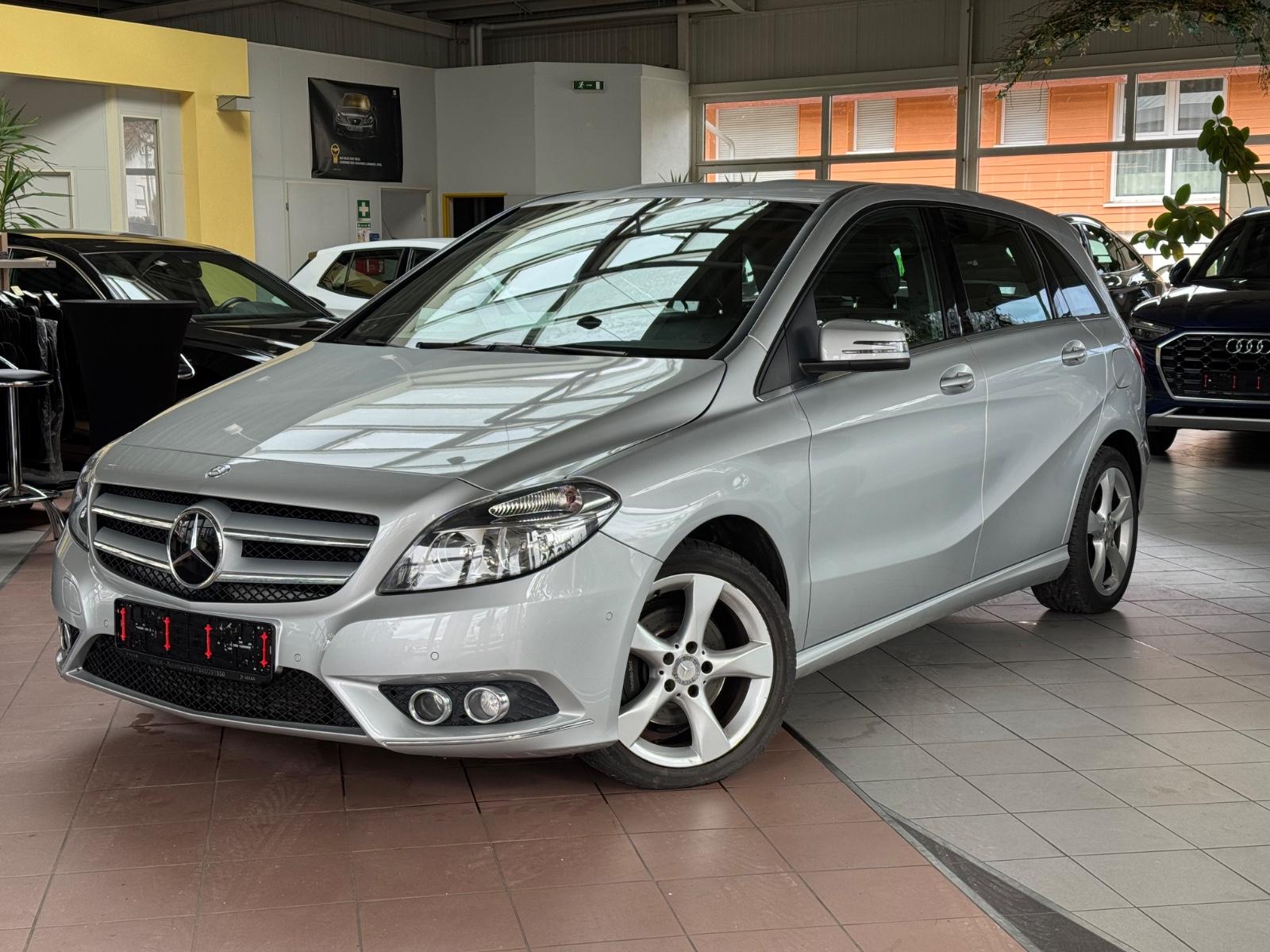 Mercedes-Benz B 180 *Navi*Bluetooth*Sitzheizung*