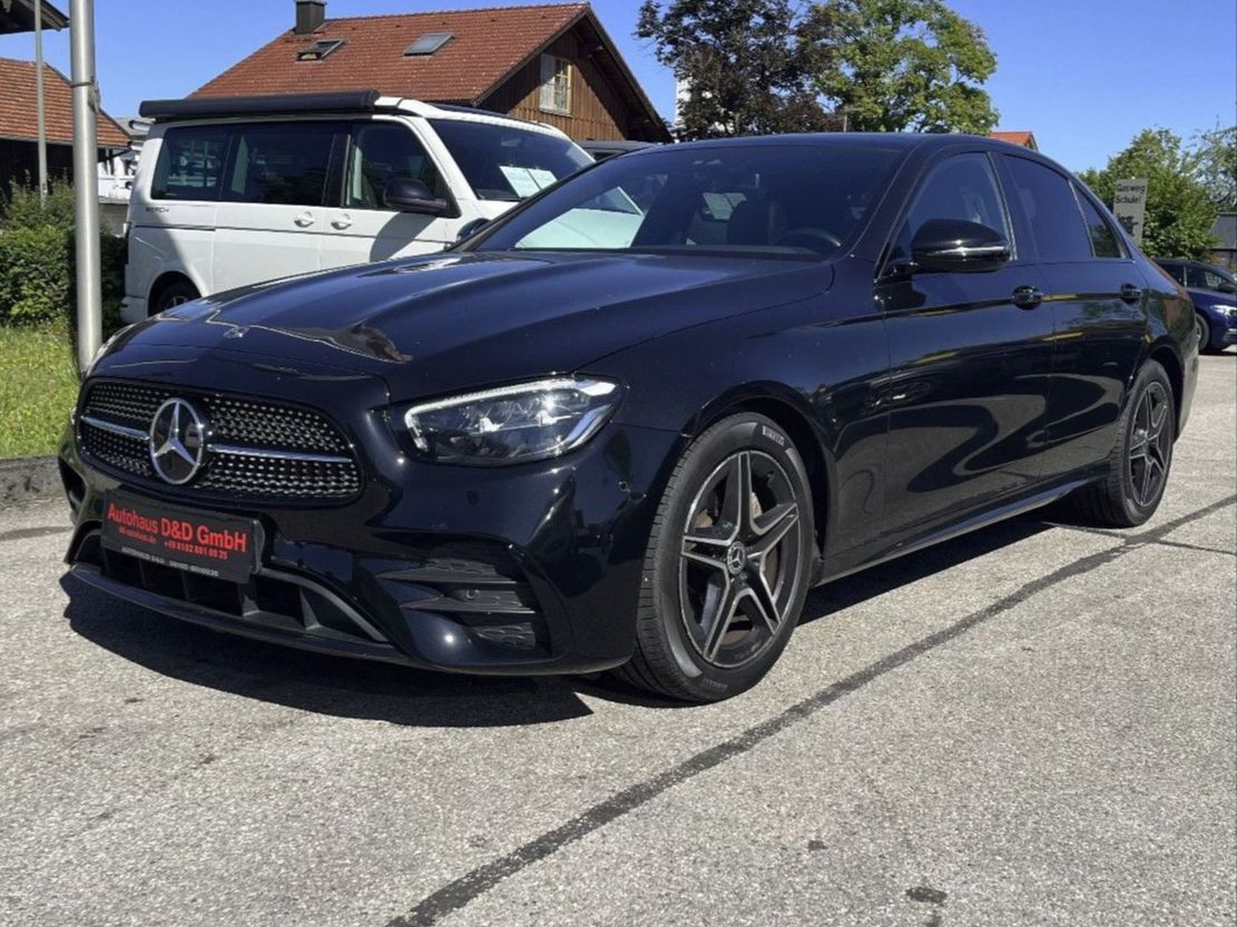 MERCEDES-BENZ E 220 d Limousine AMG -Line