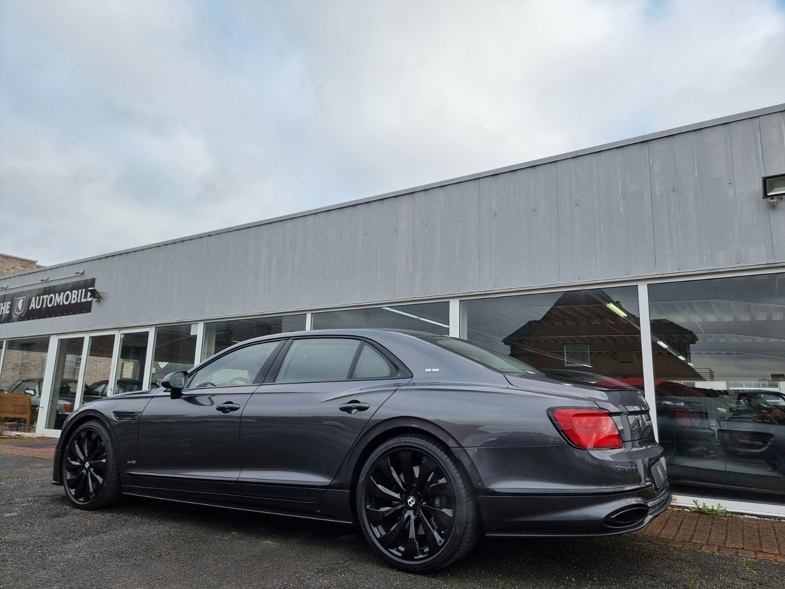 Fahrzeugabbildung Bentley Flying Spur 6.0 W12/Full options!/UPE 340tEuro