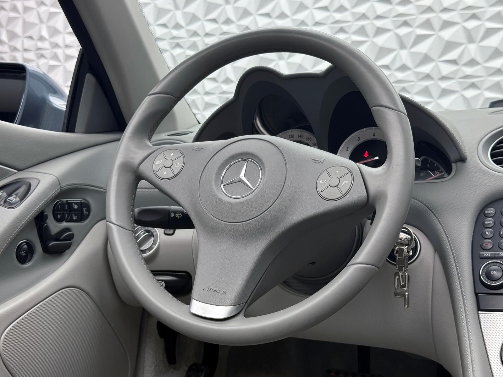 Fahrzeugabbildung Mercedes-Benz **DE-FAHRZEUG**SAMMLERSTÜCK**