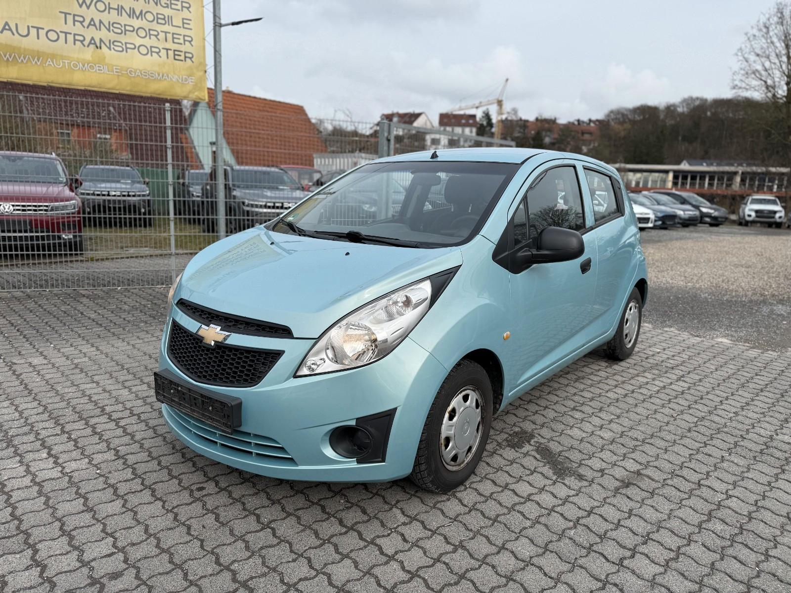 Chevrolet Spark Basis+ 1.0i 68PS Media Euro-5 Tüv Neu!