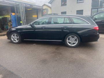 Mercedes E 250 - 2