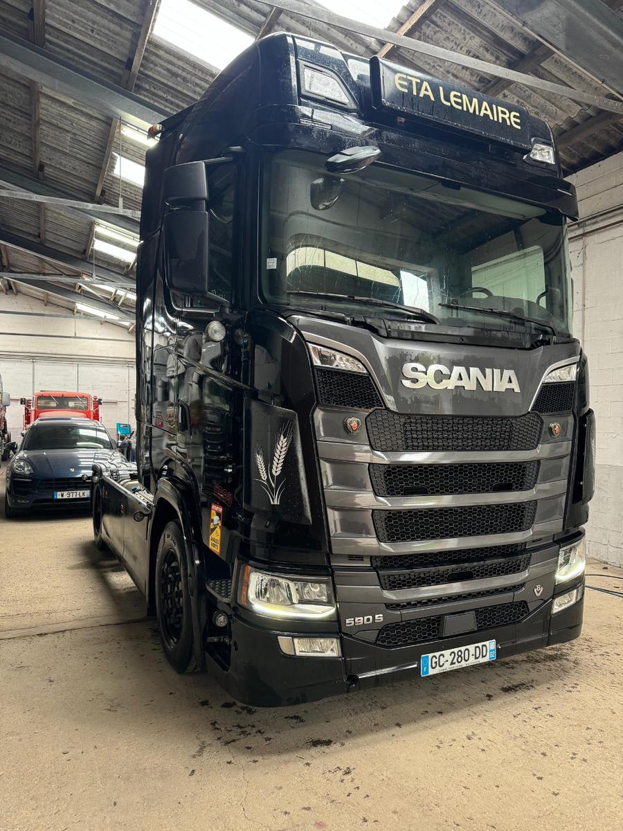 Scania 590S TOP FULL AIR HYDRAULIC